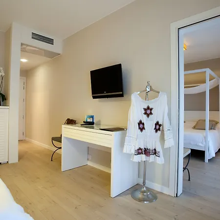 Hotel Mediterraneo Suite&residence 4*