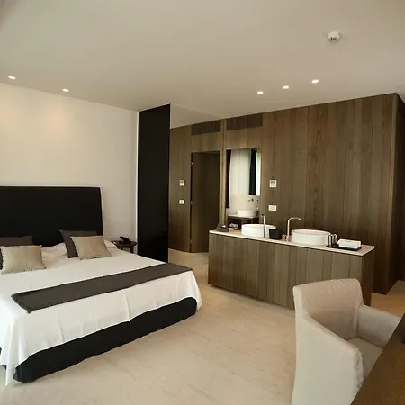 Hotel Mediterraneo Suite&residence